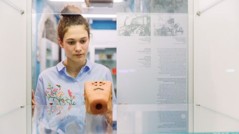 Frauen in der SS: Zwischen Mutterschaft, Arbeitsdienst und politischer Teilnahme - Baustein 4